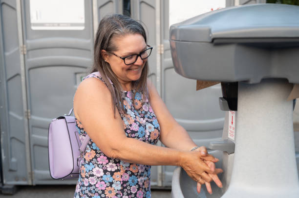 Best Portable toilet rental cost  in New Brunswick, NJ